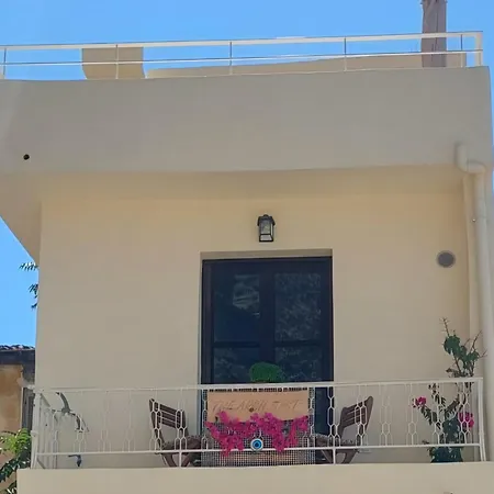 Dom wakacyjny The Arch Nest