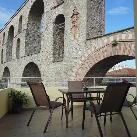 The Arch Nest Vakantiehuis